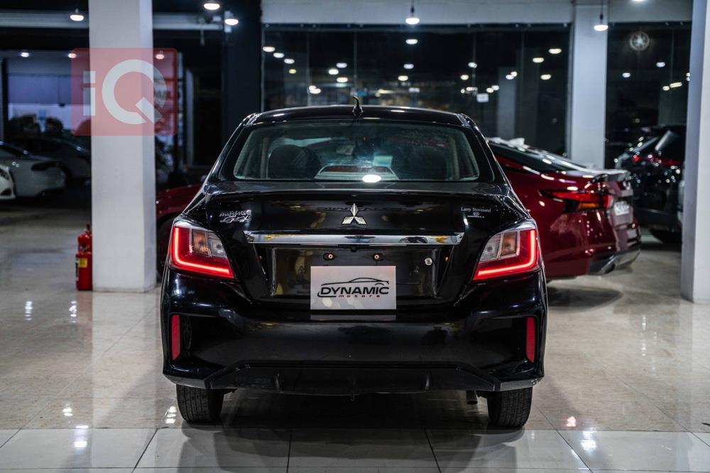 میتسوبیشی میراژ G4